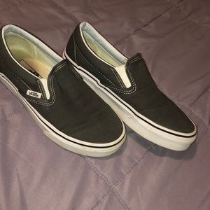 Vans Charcoal size 5.5